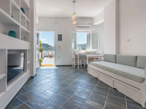 Michalakis Seaside Suites Milos