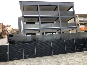 Pleasing Apartment in Crikvenica With Private Pool