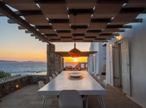 Topos Exclusive Mykonos