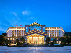 Ramada by Wyndham Guangyuan Zengjiashan Resort