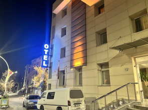 Vali Erdogan Konuk Evi Hitit Otel