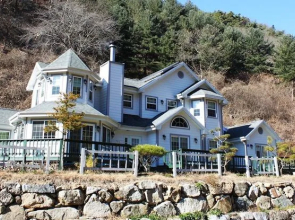 Eunbit Yeoulmok Pension
