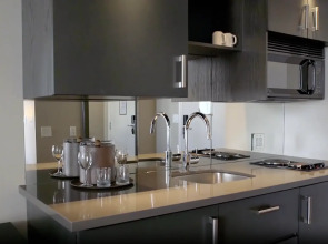 One King West Hotel & Residence