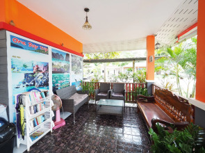 Lanta Fevrier Resort