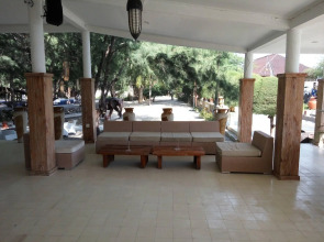 Jambuluwuk Oceano Resort Gili Trawangan