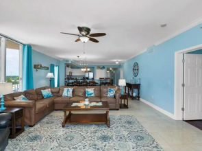 Tidewater 1101 - 1977712