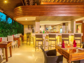 Tonys Villas & Resort