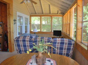 Cedar - Elbert's - 2 Br Duplex