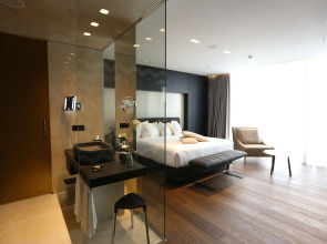 Maritim Hotel Plaza Tirana