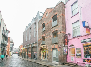 Temple Bar Crowne Square Apartments