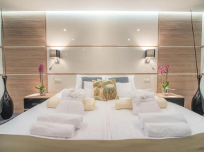 Hotel ZENA beauty & shopping center