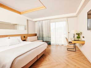 Hotel Mediterranean