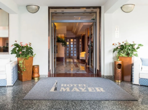Hotel Mayer