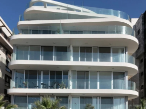 Bat Galim Seaside Retreat by Sea N' Rent