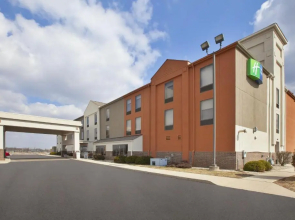 Holiday Inn Express Tiffin by IHG