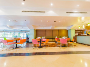 The Seasons Bangkok Huamark