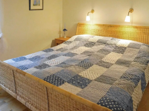 6 Person Holiday Home in Skärhamn