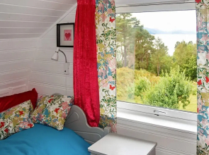 8 Person Holiday Home in Eidsvag-by Traum