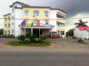 Hotel Grand Riviera