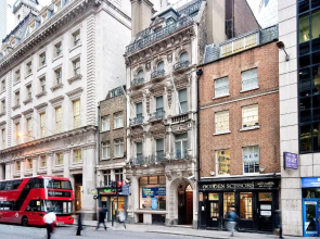Apartment 3, 48 Bishopsgate by City Living London