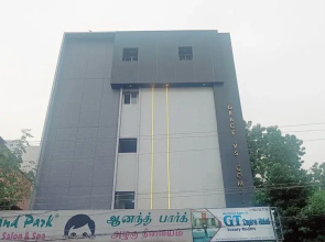 GT Empire Hotel-Near SRM University