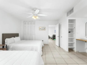 Bay Harbor Sunset Apt 3A