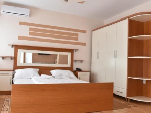 Hostel Mir