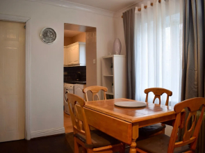 3 Bedroom Flat With Parking In Inchicore