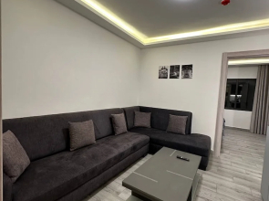 Private 33near Downtown Kh&sh