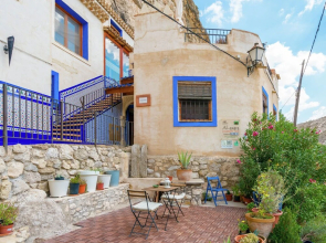 Country Cottage in Castile-La Mancha with pool and terrace