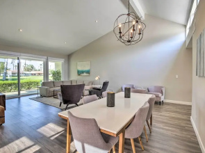 Rancho Las Palmas Resort Condo: Golf, Swim & Play!
