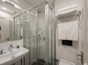 Le Petit Palace Hotel