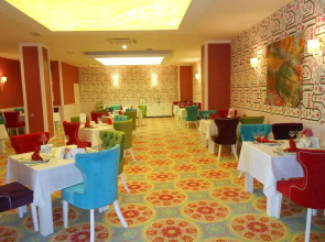 Side Win Hotel & Spa