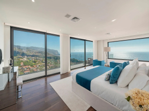 Luxury dream villa, magnificent 360º views of hills, coast and sea | Seacrest