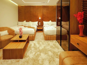 The Muse Pyramids INN