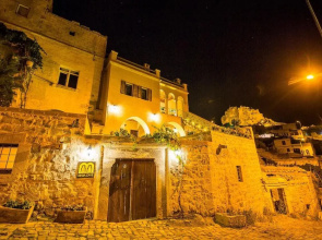Maya Cave Hotel