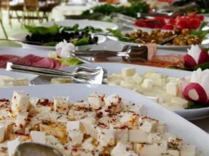 Joker Side Hill Suite Hotel