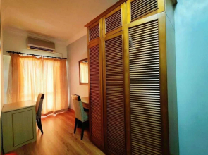 Marina Court GuestHouse