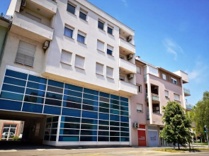 Apartment Lamar - Entry with PIN 0 - 24h, Underground parking garage, Elevator