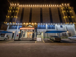 Flora Park 2 Hotel Suites