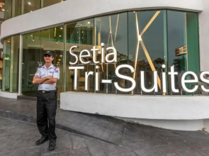 Setia Tri-Suite
