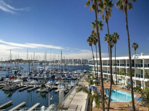 Marina del Rey Hotel