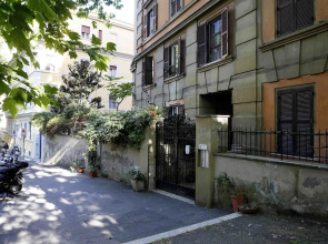 Rhome Away Trastevere - Saffi