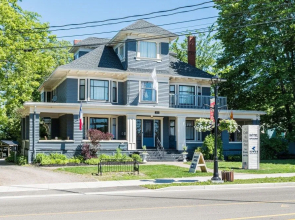 Bower on Main by Bower Hotels & Suites