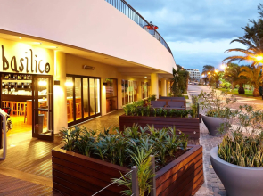 Suite Hotel Eden Mar
