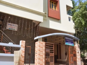 Goroomgo Caroline Homestay Bhubaneswar
