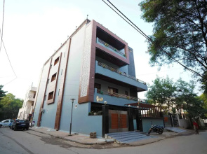 Haven Hotel Sector 31,Gurugram