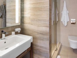 Lennox Hotel Miami Beach