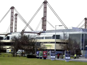 1 Bed With Parking - 15 Mins to Solihull NEC