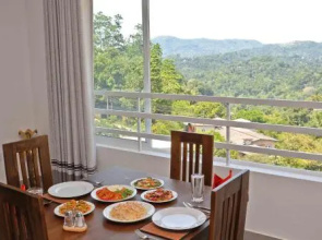 Red Chillies Tourist Inn